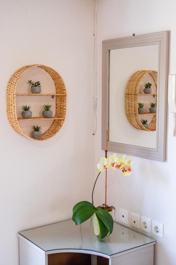 Mystique Apartment Kerpe Dış mekan fotoğraf